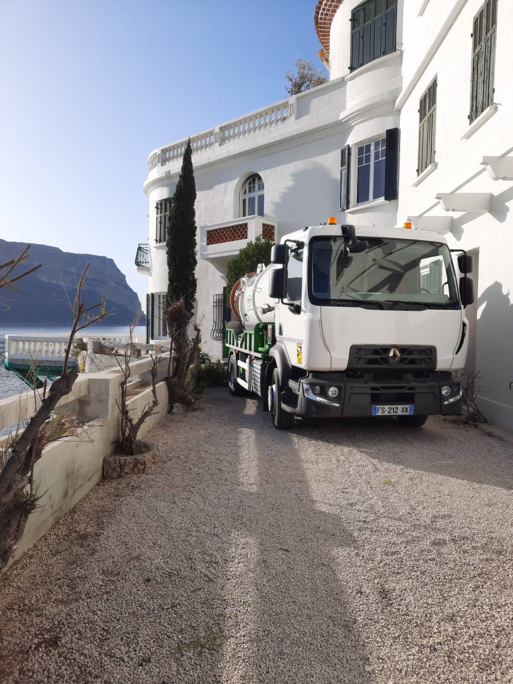 PHOTO3 CAMION